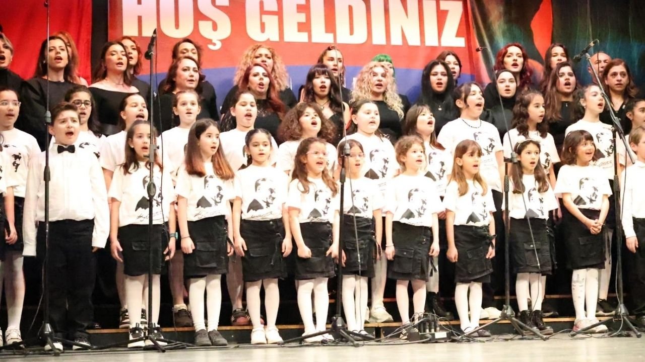 Aydın’da Şehitlere Saygı Konseri3