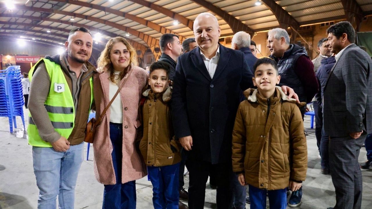 Başkan Kıvrak Vatandaşlarla Iftarda Buluştu7