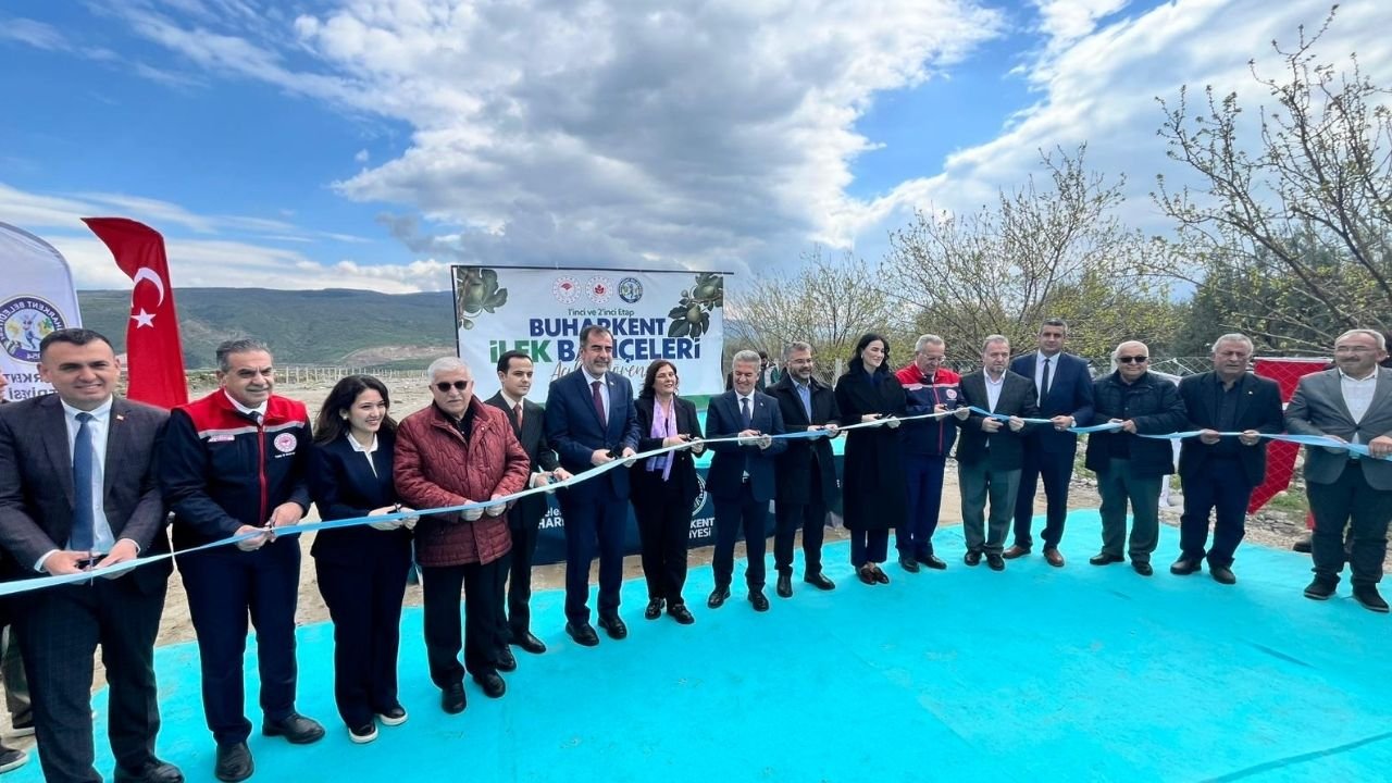 Buharkent’te Üreticiye Büyük Destek