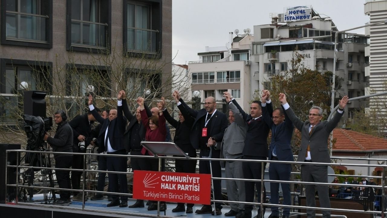 CHP’li Aydın ilçe belediye başkanları Kuşadası’ndan birlik ve beraberlik mesajı verdi