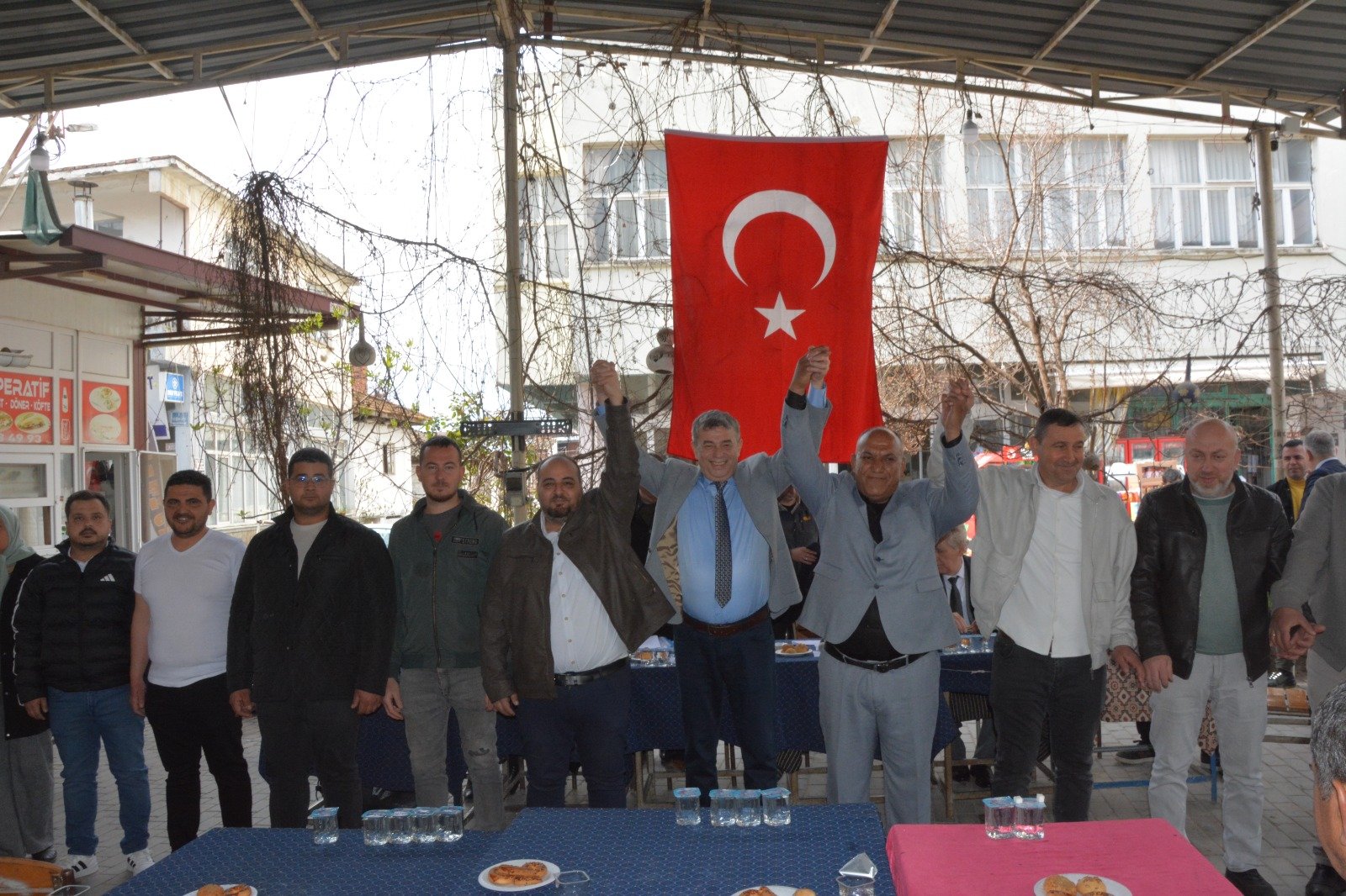 D3E11B4F Aabc 4Fab 944F 90795733E437