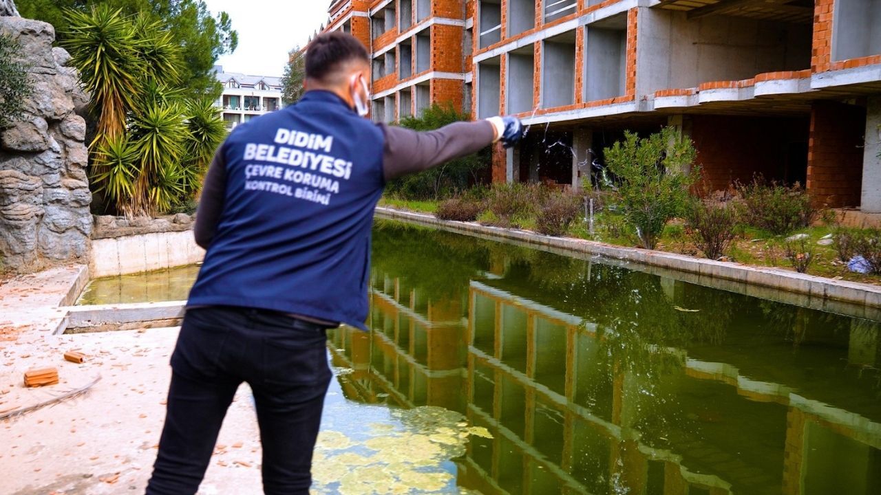 Didim’de Sineklerle Mücadele Aralıksız Sürüyor4