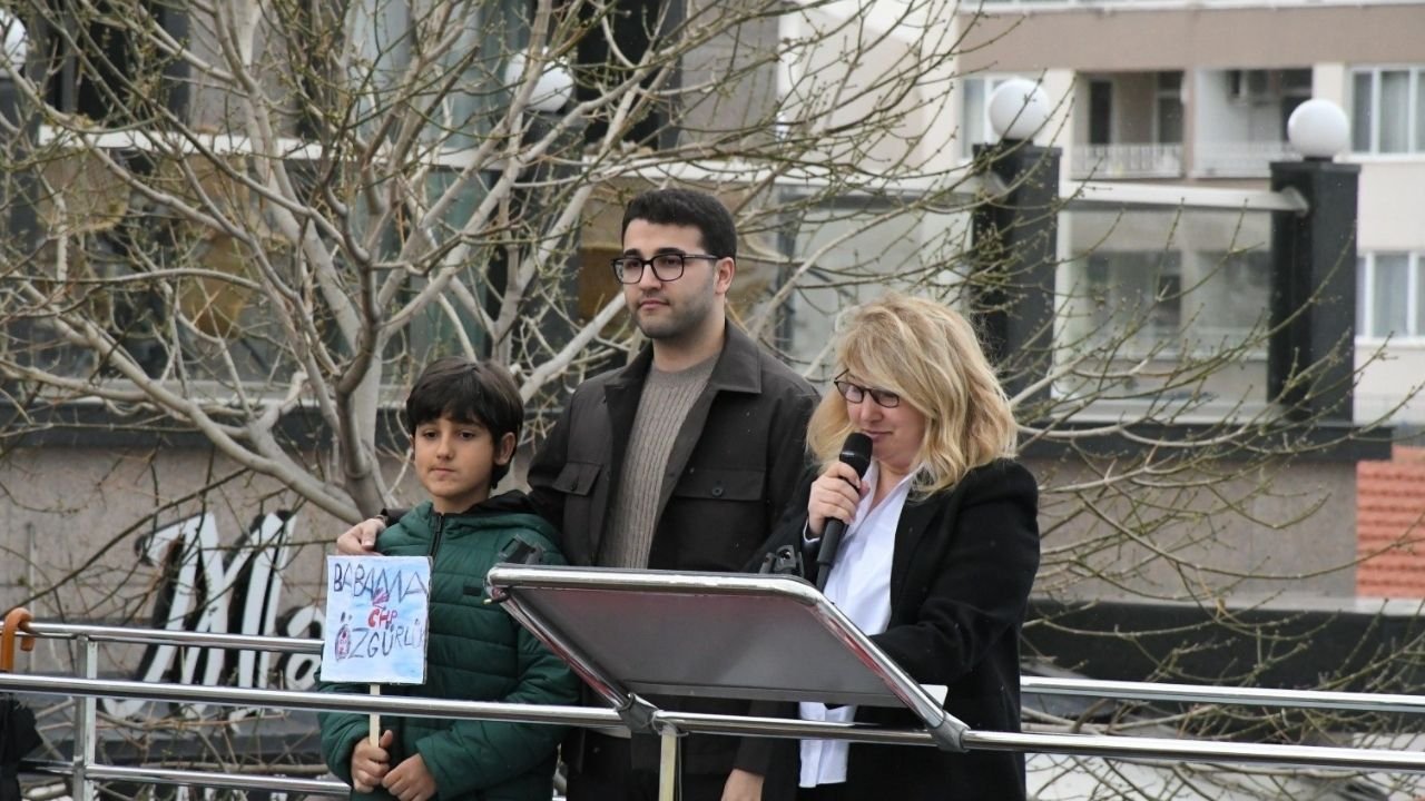 Günel’in Silivri’den Yazdığı Mektubu Eşi Okudu