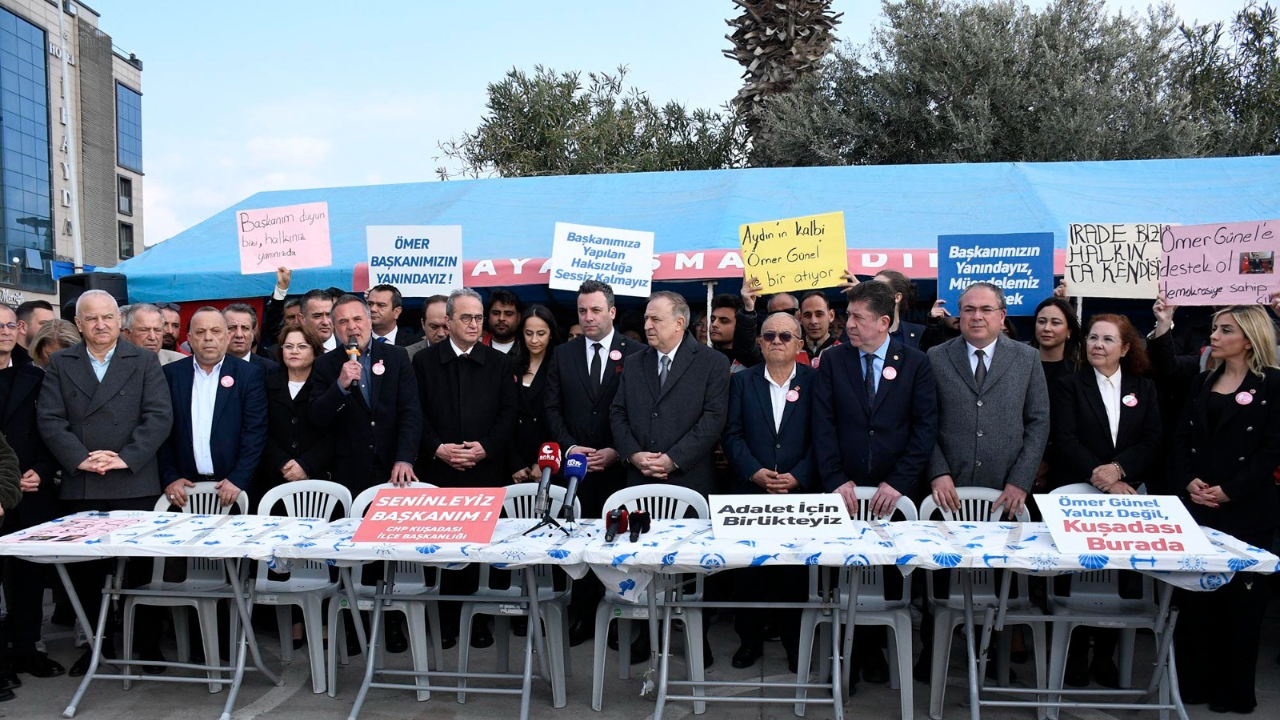 Kuşadası Belediye Başkan vekili Demirtaş: “Belediye başkanı seçmedik, emaneti teslim aldık”3