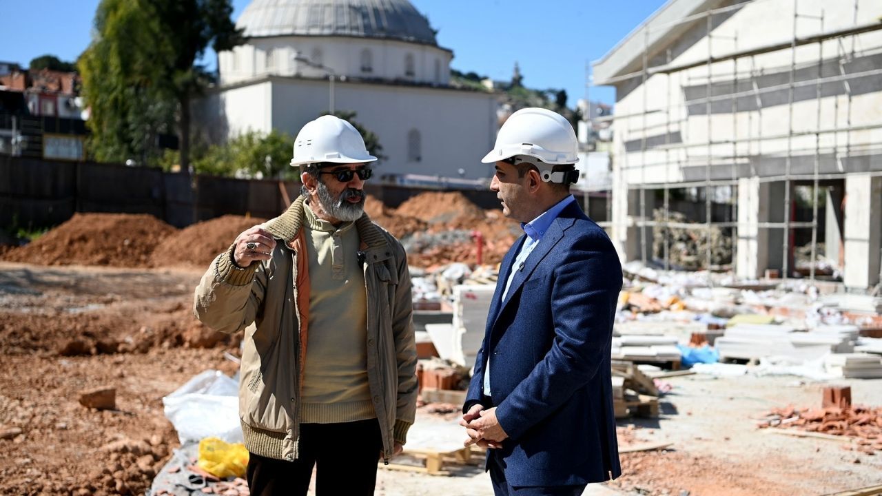 Kuşadası Kent Meydanı Açılışa Hazırlanıyor1