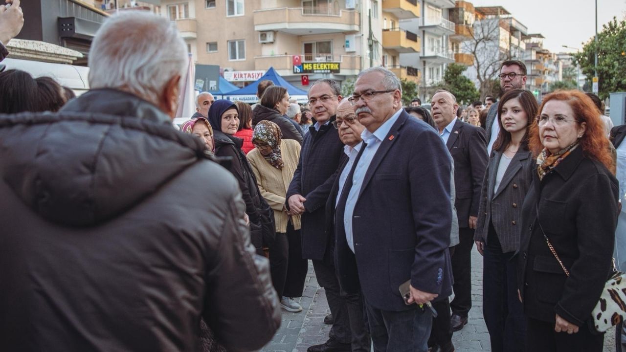 Kuşadası’nda Ömer Günel’e Tam Destek01