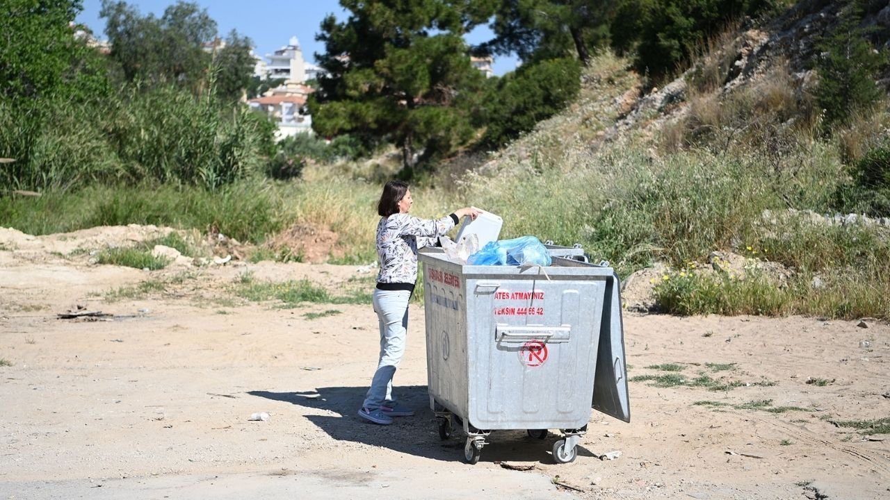 Kuşadası’nda Temizlik Için Kritik Çağrı