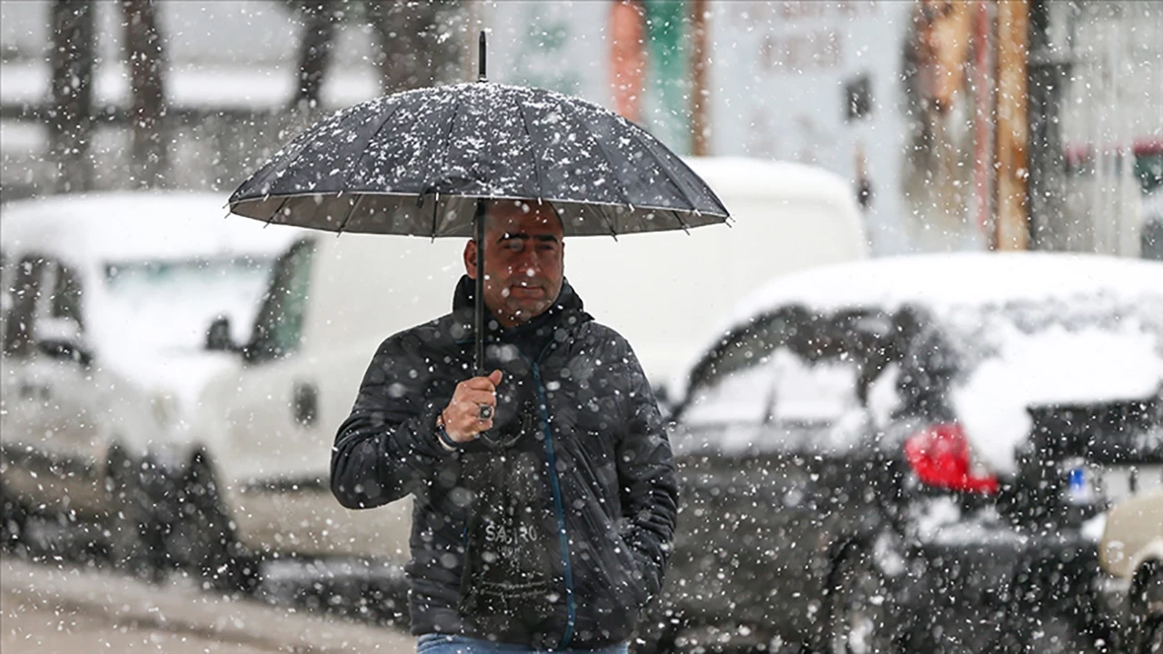 Meteoroloji Çok Sayıda Il Için Alarm Verdi! Kar, Fırtına Ve Sağanak Geliyor