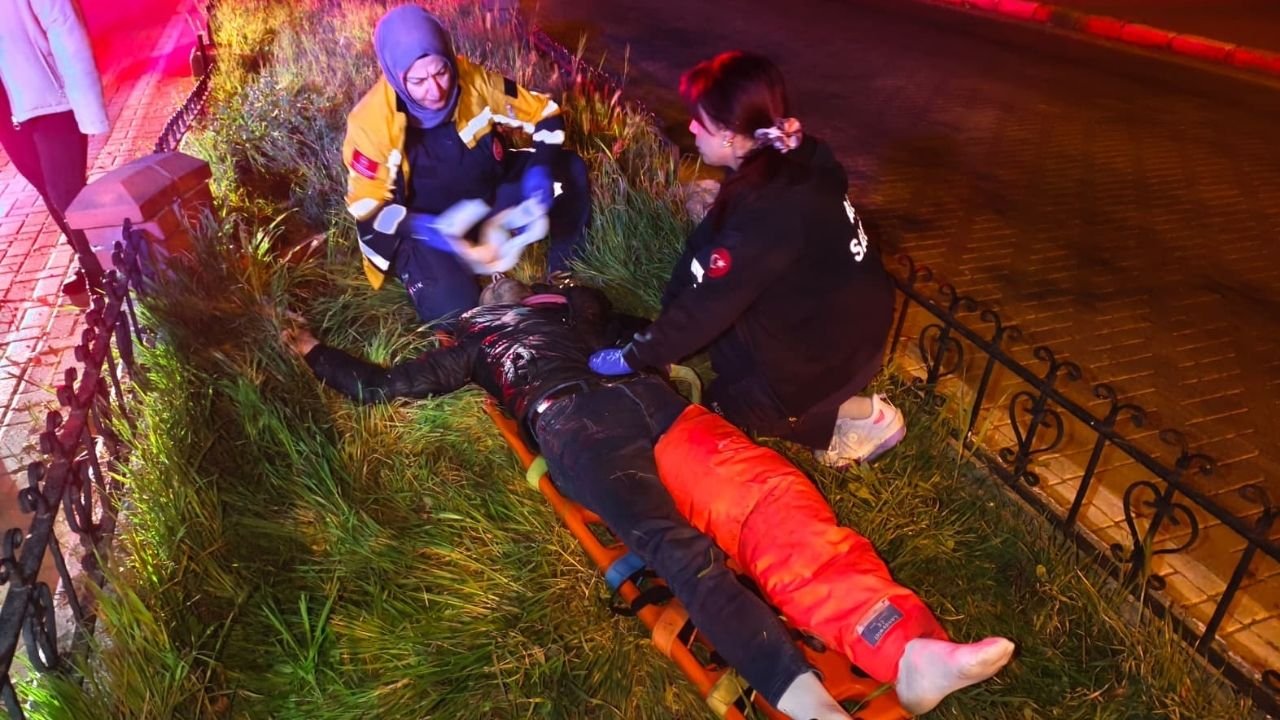 Nazilli’de Alkollü Sürücü Refüje Çarptı 1 Yaralı1