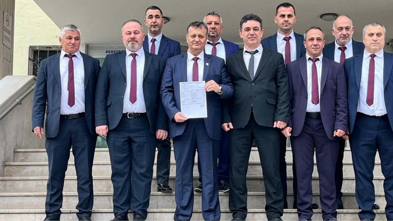 Nazilli’de Başkan Üstaş Mazbatasını Aldı