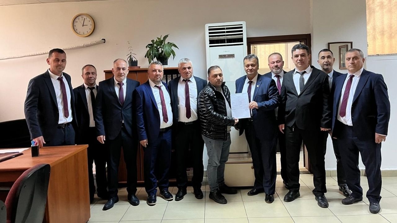 Nazilli’de Başkan Üstaş Mazbatasını Aldı01