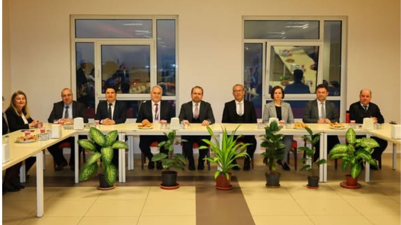 Nazilli’de Sağlık Çalışanları Iftarda Buluştu5