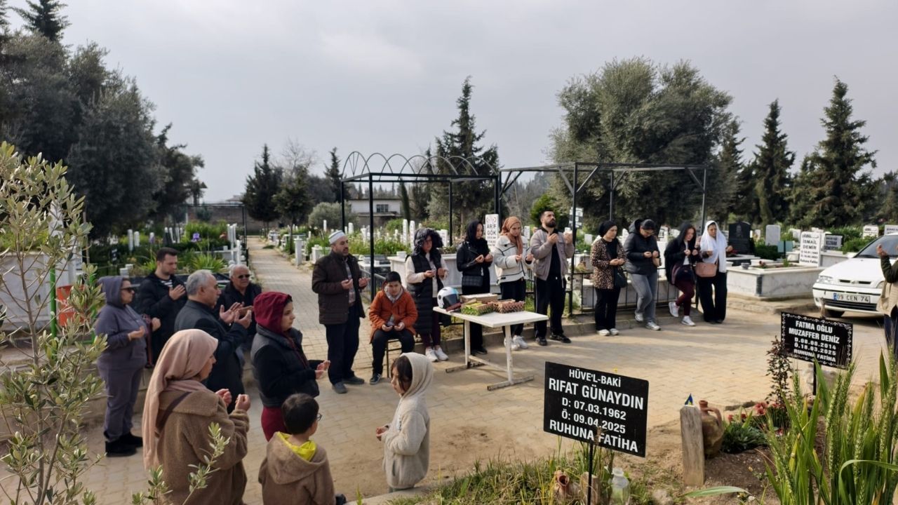 Nazilli’deki Yangın Faciasında Hayatını Kaybeden Anne Ve Çocukları Anıldı3