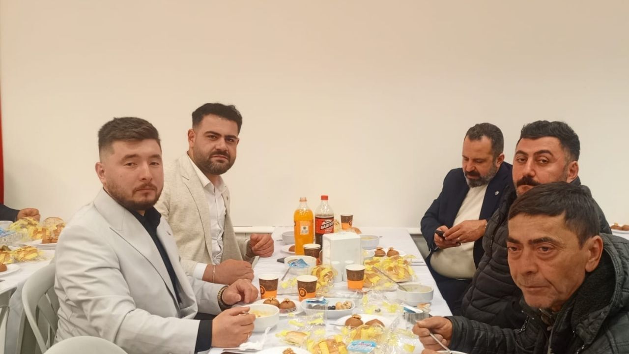 Ülkücüler Aydın’da Aynı Sofrada Buluştu9