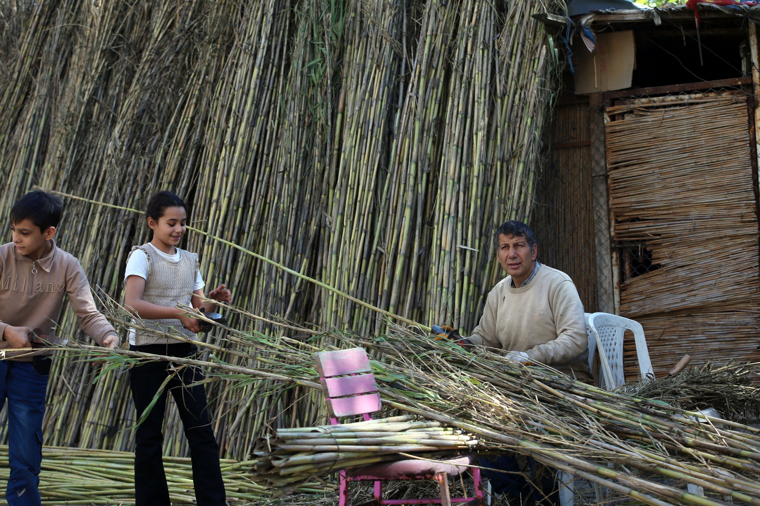 A A 20260408 41046734 41046727 A Y D I N D A R O M A N L A R M A H A L L E L E R I N D E K A R G I Y A H A Y A T V E R I Y O R