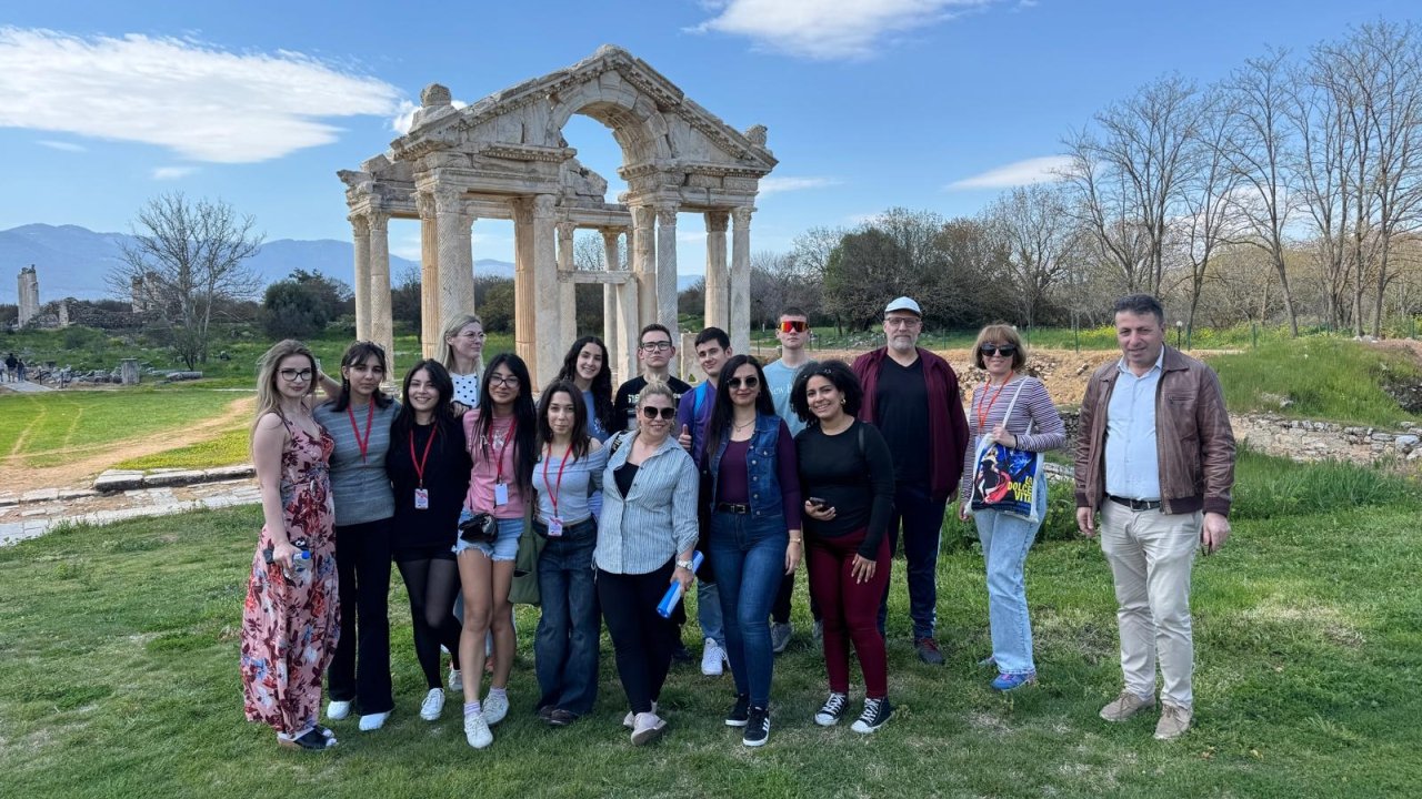 Avrupalı Öğrenciler Nazilli'de 1