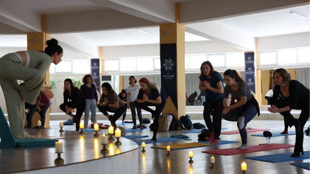 Aydın’da Yoga Etkinliği Ilgi Görüyor1