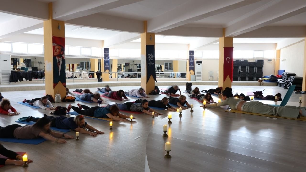 Aydın’da Yoga Etkinliği Ilgi Görüyor3