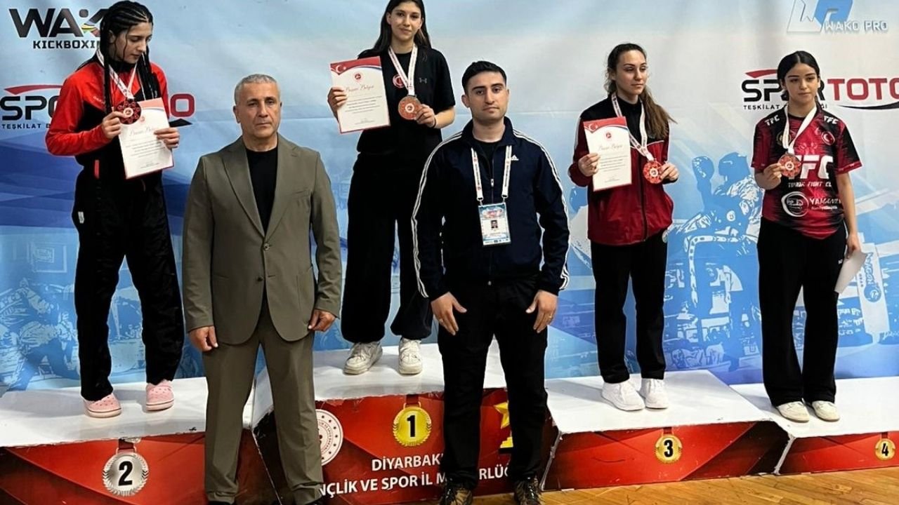 Aydınlı Ceylin Türkiye Şampiyonu Oldu