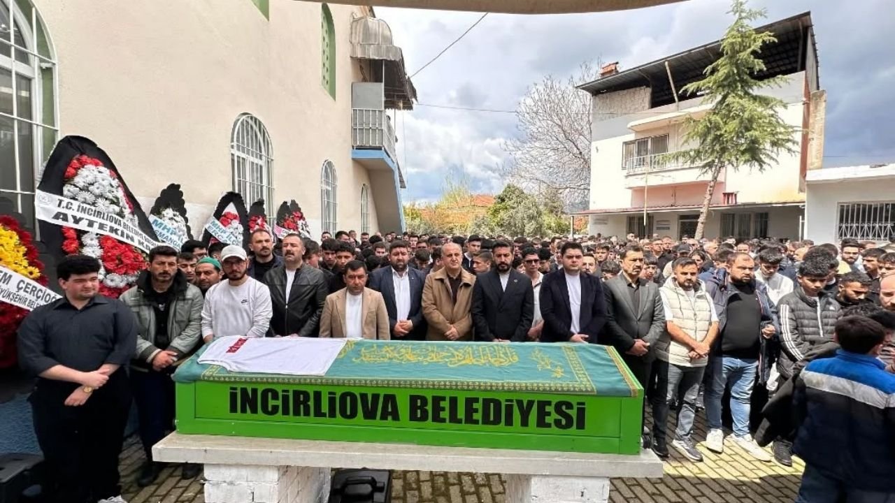 Aydınlı Egemen Gözyaşlarıyla Toprağa Verildi01