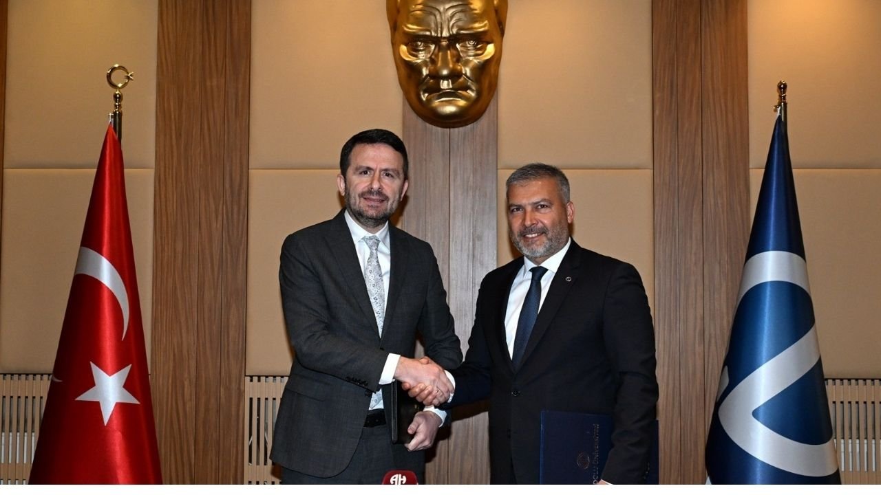 Basın İlan Kurumu Ile Anadolu Üniversitesi Arasında Iş Birliği Protokolü02