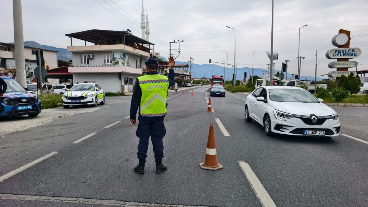 Buharkent’te Kırmızı Işık Ihlali Can Aldı!6