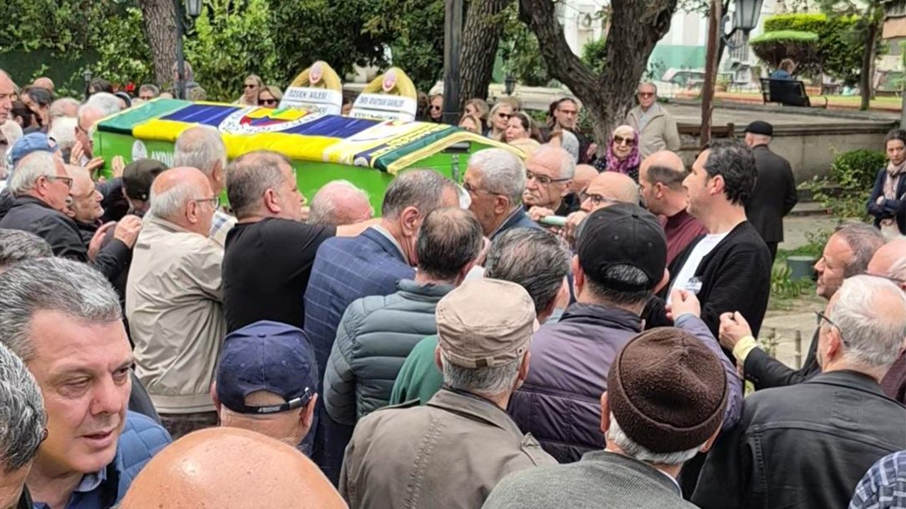 Di̇ş Heki̇mi̇ Eyi̇n Son Yolculuğuna Uğurlandi2