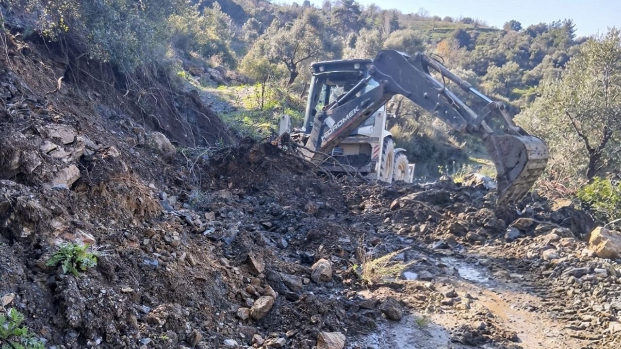 Efeler’de Yollar Açıldı4