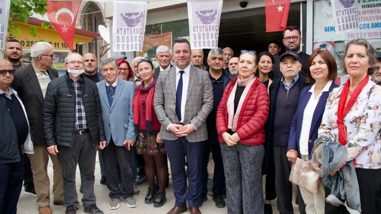 Kuşadasi Beledi̇yesi̇ Heyeti̇nden Davutlar’a Hi̇zmet Çikarmasi 1