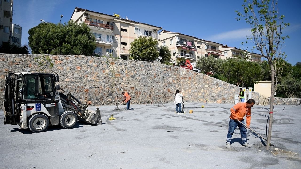 Kuşadası Türkmen Mahallesi’ne Yeni Park Kazandırılıyor3