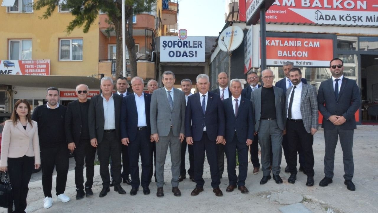 Kuşadası’nda Künkcü’ye Esnaftan Destek Mesajıh