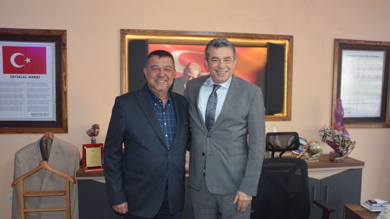 Kuşadası’nda Künkcü’ye Esnaftan Destek Mesajıu