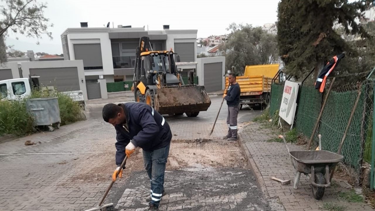 Kuşadası’nda Yol Çalışmaları Hız Kesmiyor5