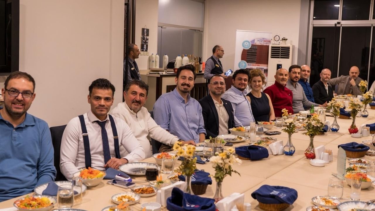 Medinova Hastanesi Tıp Bayramı Ve Doktorlar Günü’nü Kutladı3