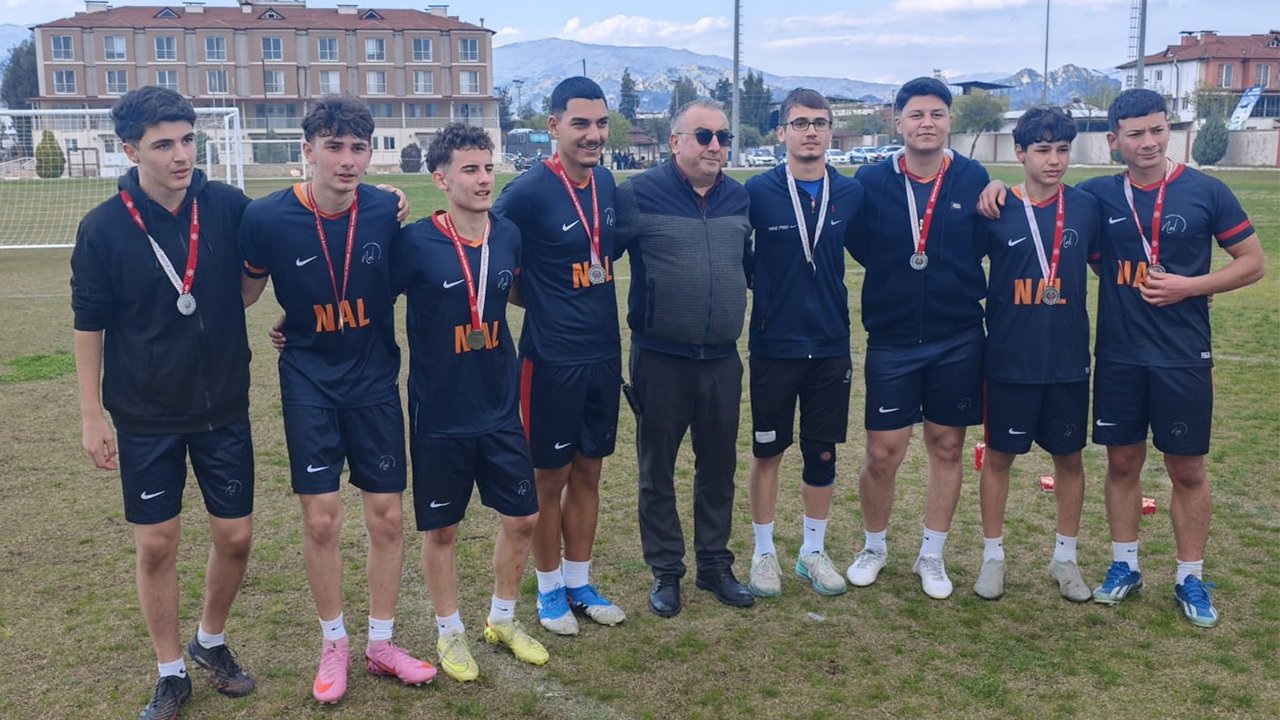 Nazi̇lli̇ Poli̇s Haftasi Turnuvasi