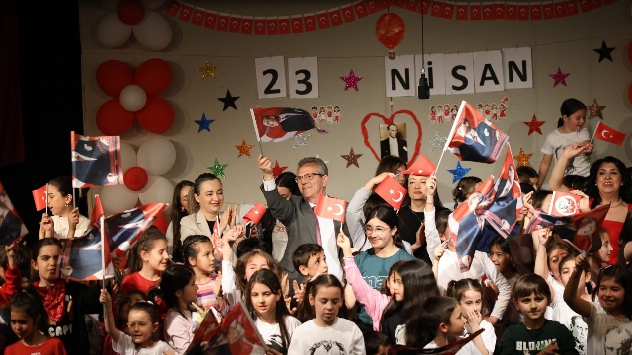 Nazilli’de Sahne Minik Oyuncuların Oldu3