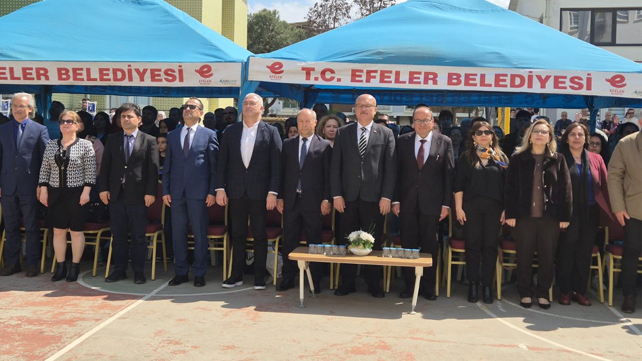 Sağlikçilar Yemi̇n Etti̇