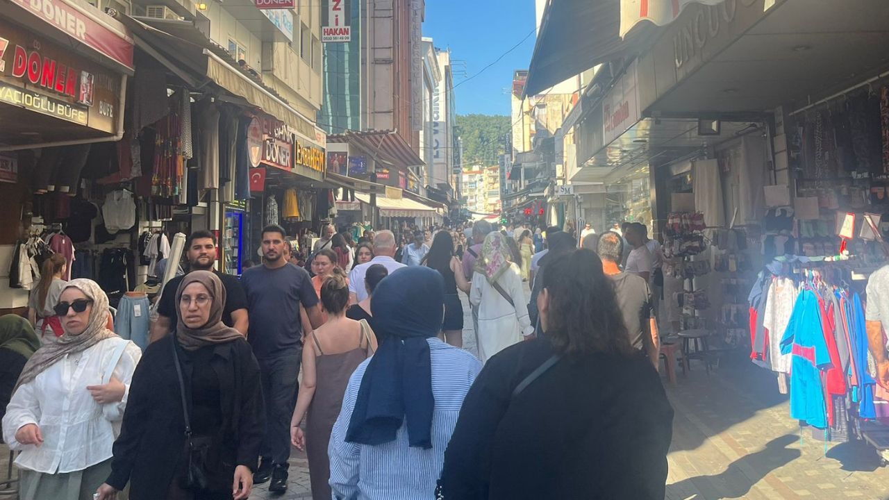 Aydın’da Bayram Arifesi Yoğunluğu4