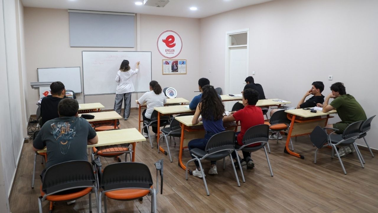Başkan Yetişkin’den Gençlere Sınav Desteği
