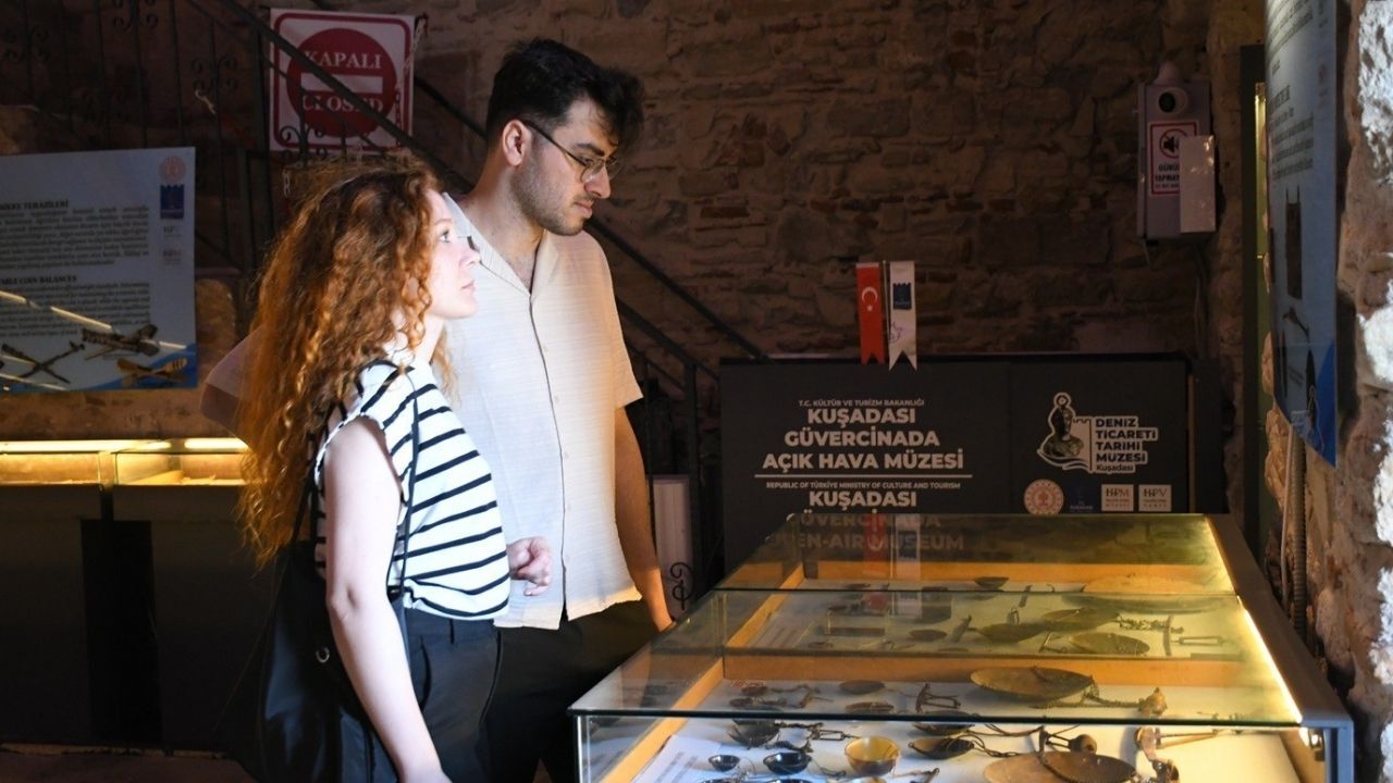 Deniz Ticaret Tarihi Sergisi Kuşadası’nda Dikkat Çekti4