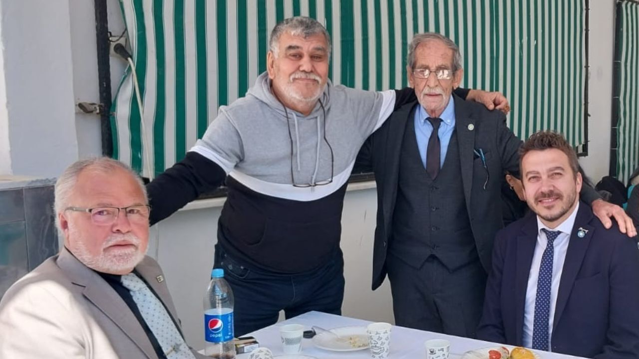 Didim Siyaset Camiası Yasta