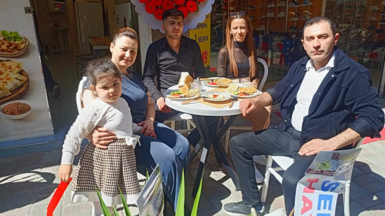 Hakime’nin Çay Evi Aydın’da Açıldı5