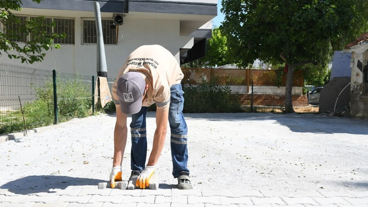 Kuşadası’nda Yeni Taziye Birimi İçin Ilk Kazma Vuruldu