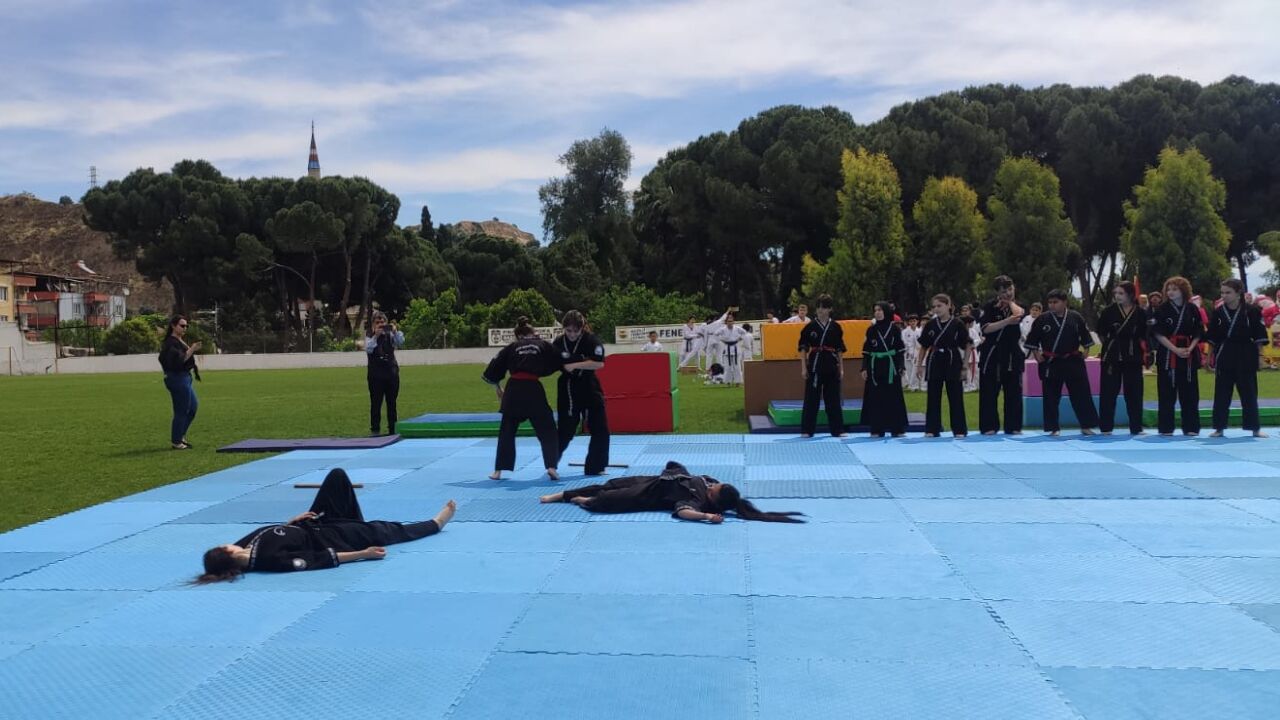 Nazilli’de 19 Mayıs Coşkusu Stadı Doldurdu 2