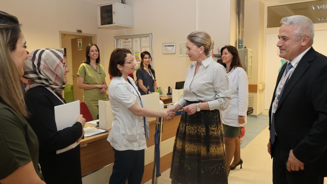 Nazilli’de Anne Adaylarına Sertifika Töreni1