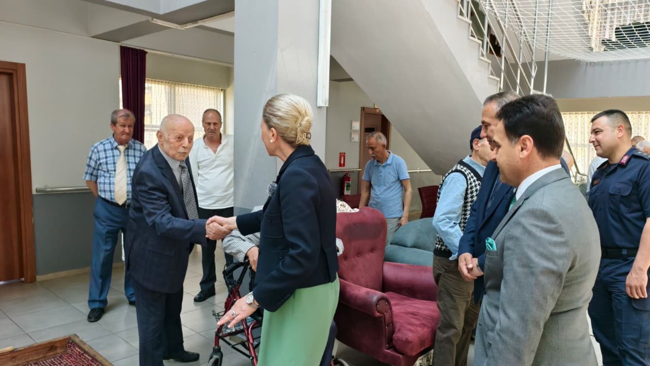 Nazilli’de Bayramda Vefa33