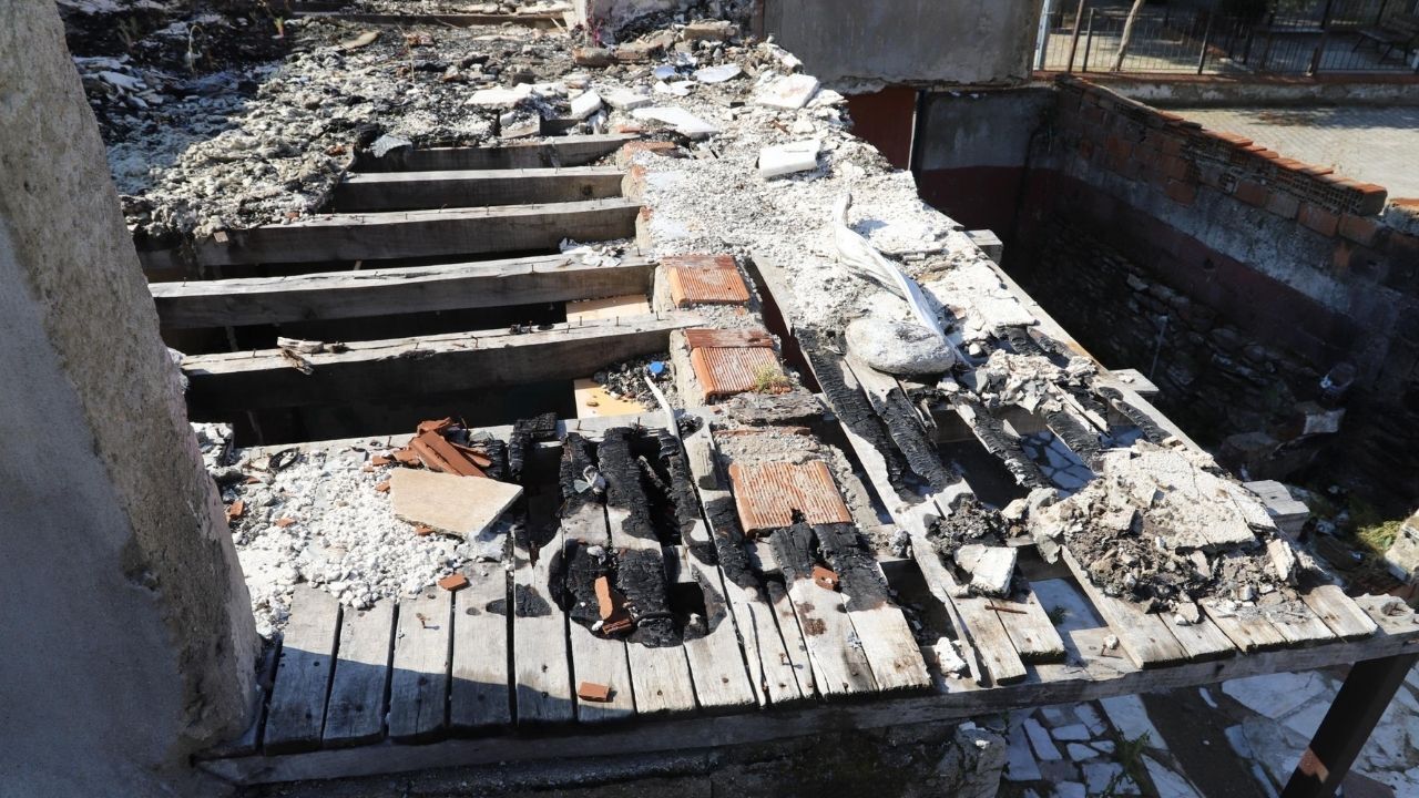 Nazilli’de Tehlike Saçan 25’Inci Metruk Bina Yıkıldı3