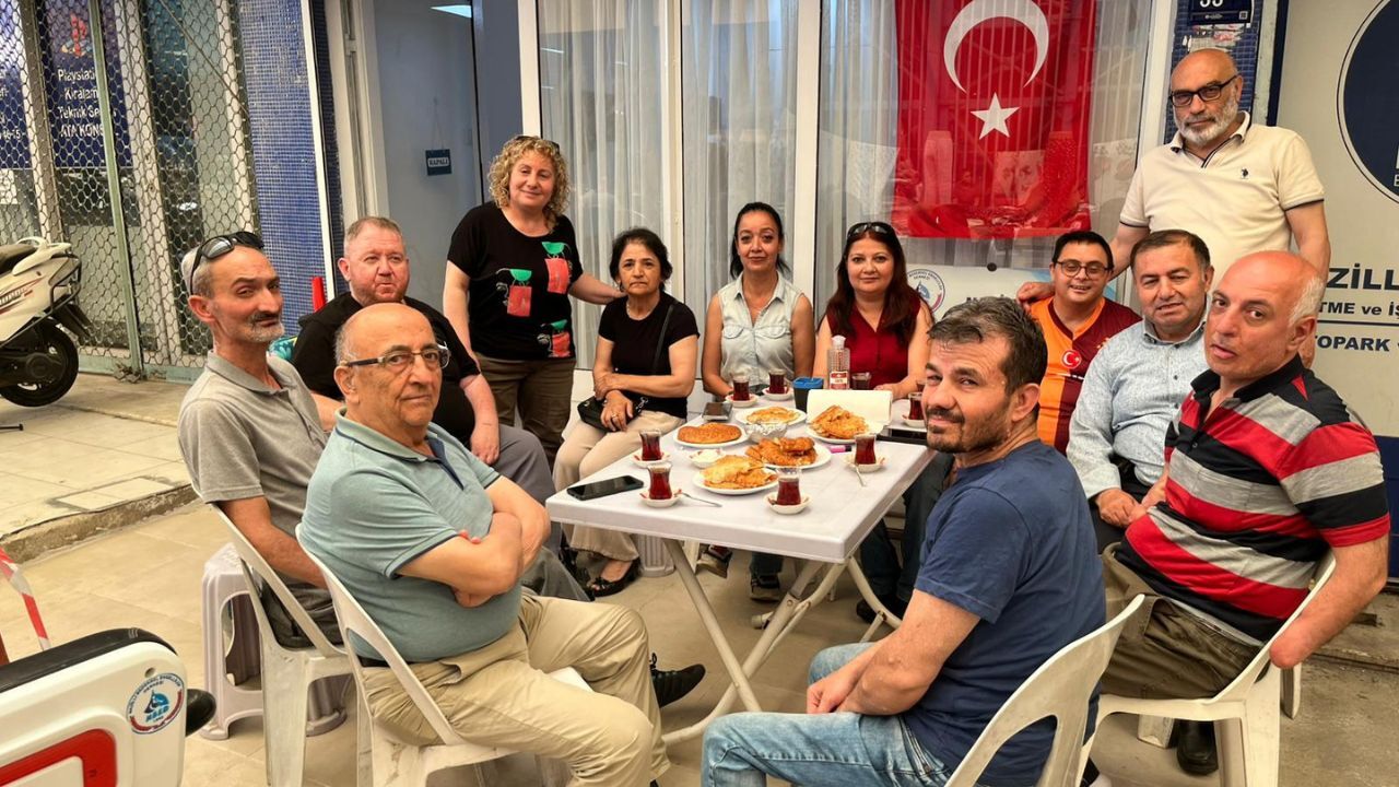 Nbed Ailesi Bayramlaştı2