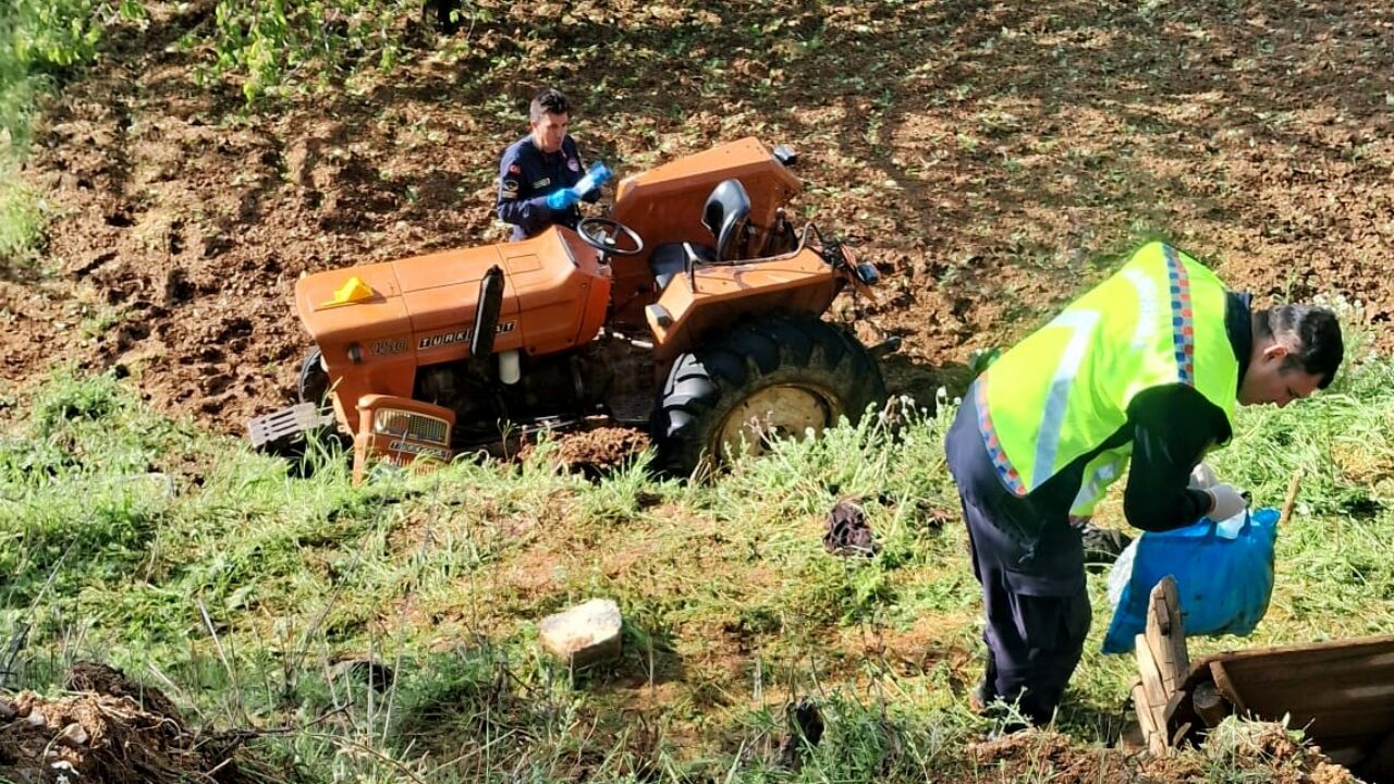 Virajda gelen ölüm: Traktör karı kocayı ayırdı