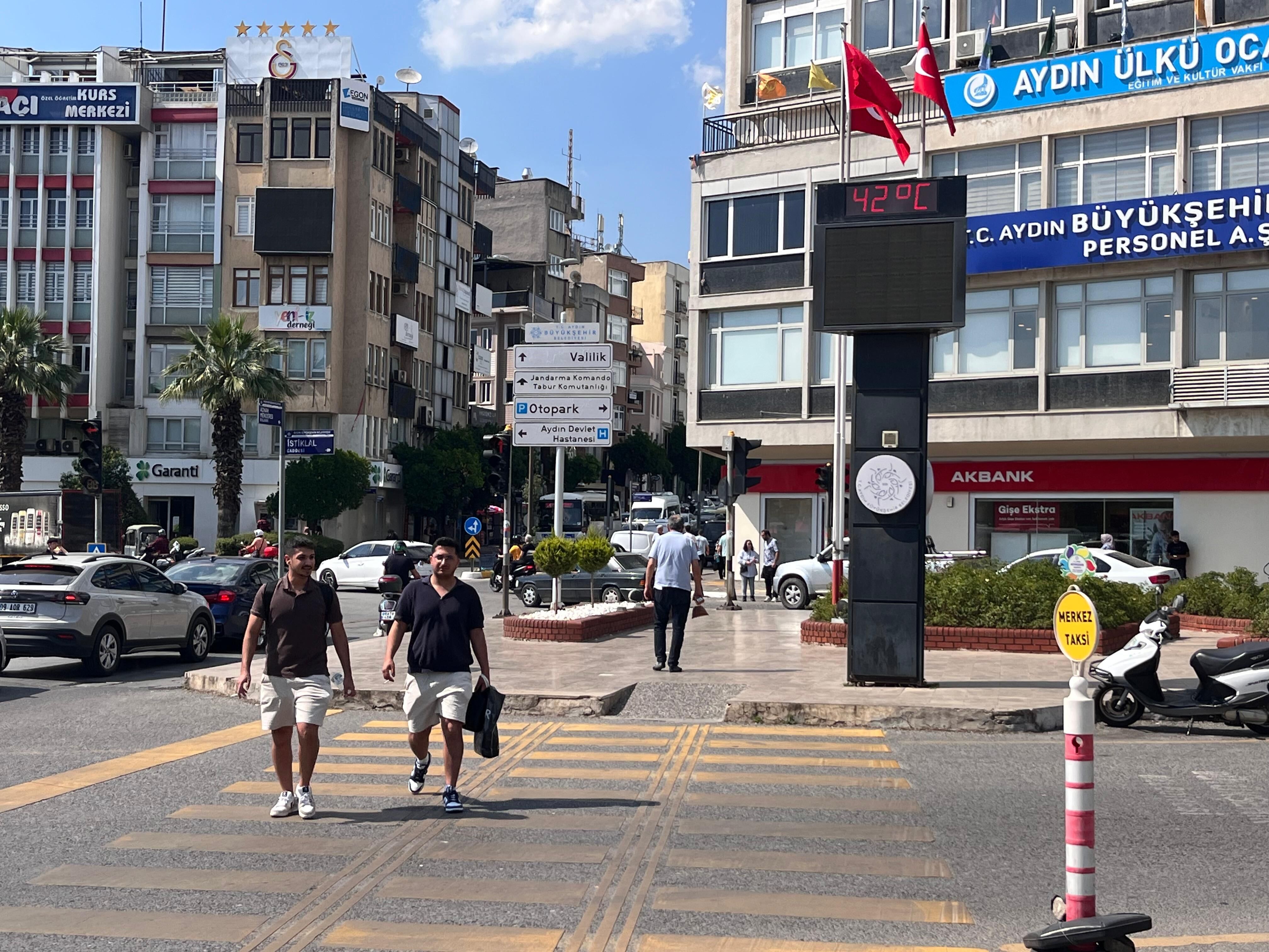 42 Sıcak